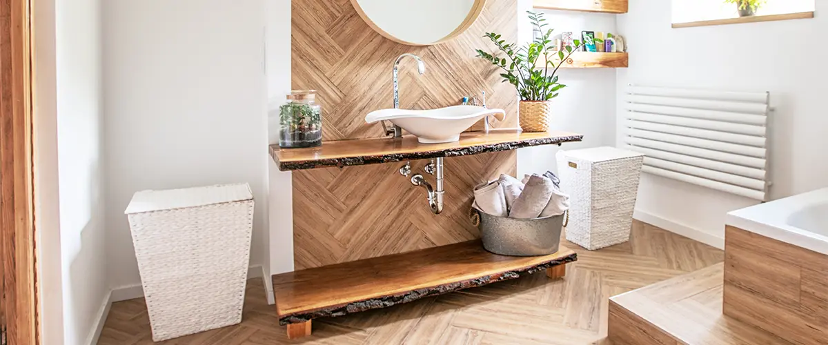 The cost of an organic bath with wood features and plants